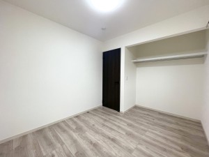 爽やかでおしゃれなネイビー×ウッドのお家