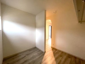 爽やかでおしゃれなネイビー×ウッドのお家