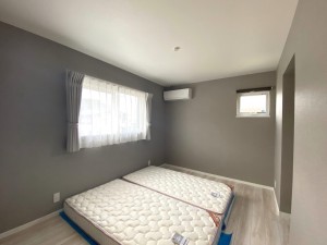 家族の笑顔が似合う やさしい光が差し込むお家
